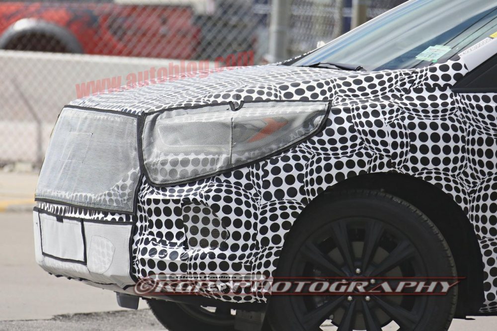 2017-ford-escape-spy-shots-014-1.thumb.j