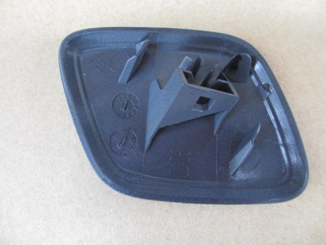 Unpainted-left-right-headlight-washer-cover-cap-for-ford-for-focus-3-mk3-2012-2013-2014 (1).jpg