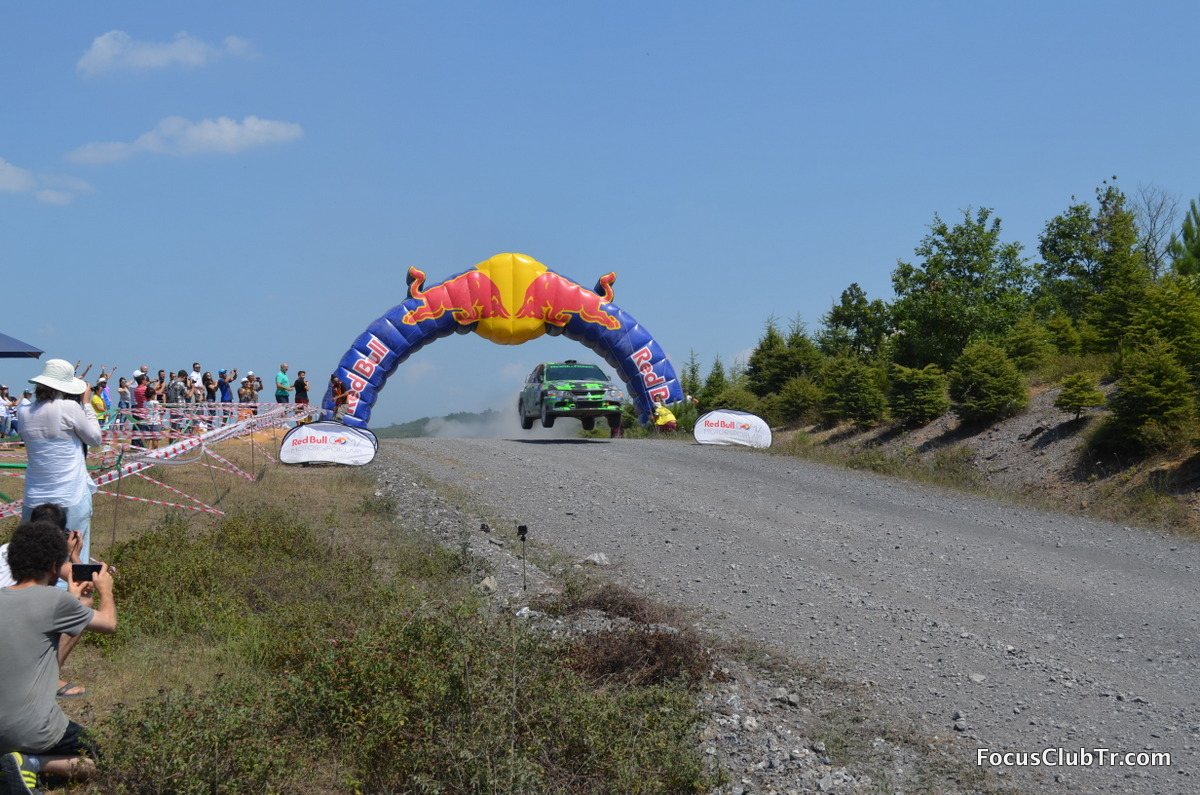 56cab886b7056_BosphorusRallyTurkey2015-7