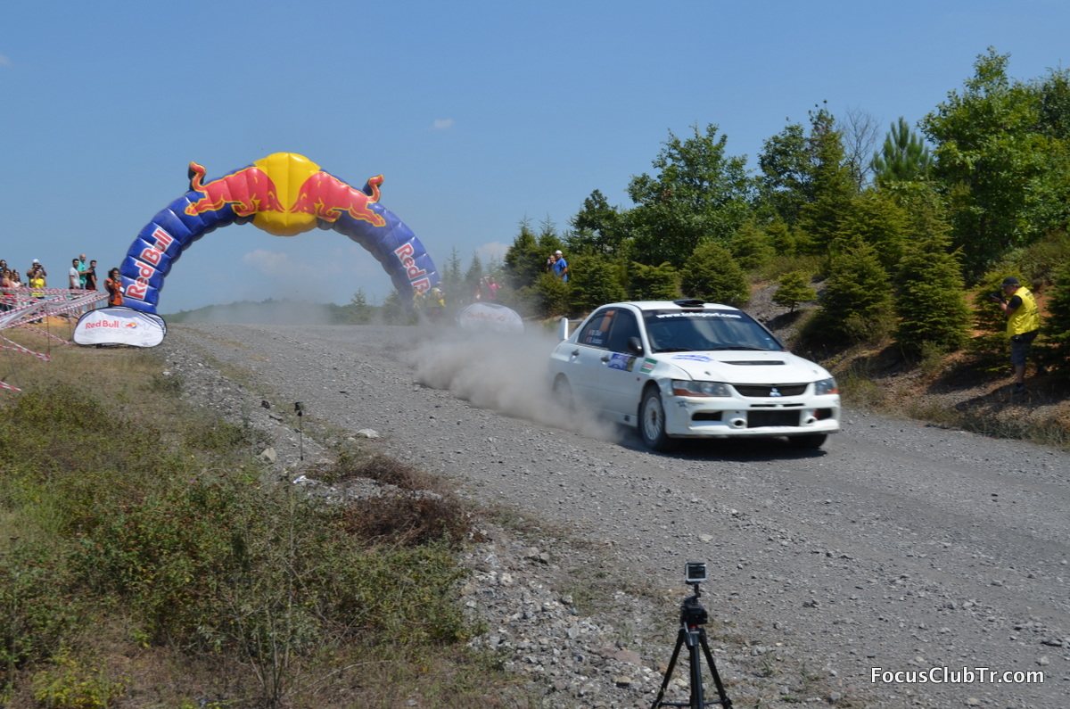 56cab8944ed1e_BosphorusRallyTurkey2015-3