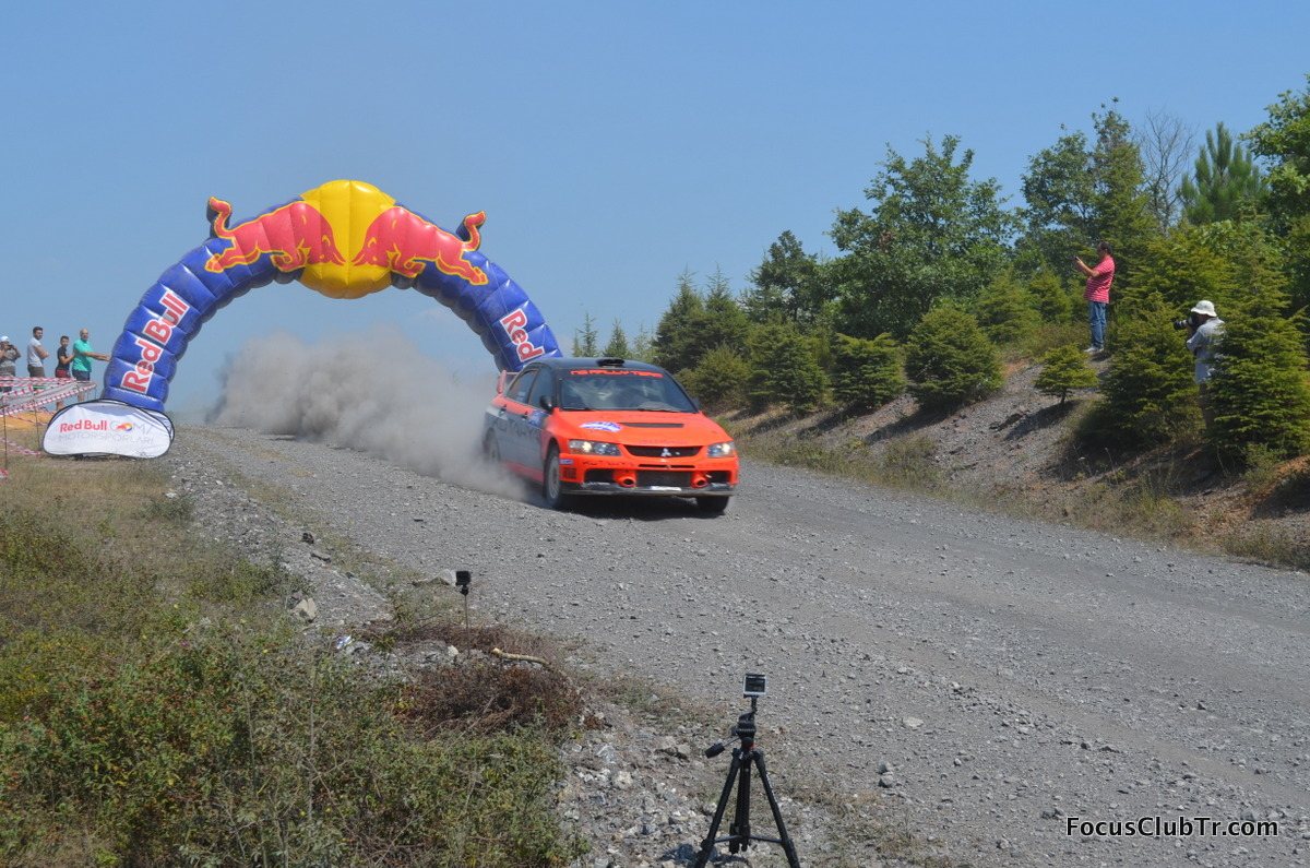 56cab8a613dd9_BosphorusRallyTurkey2015-3