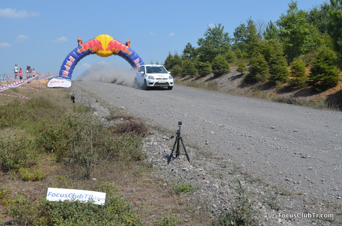 56cab8ae37a5d_BosphorusRallyTurkey2015-4