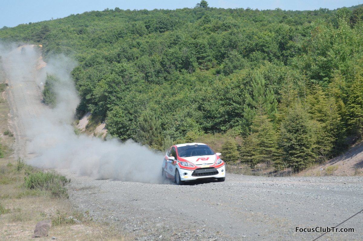 56cab8b72adb9_BosphorusRallyTurkey2015-3