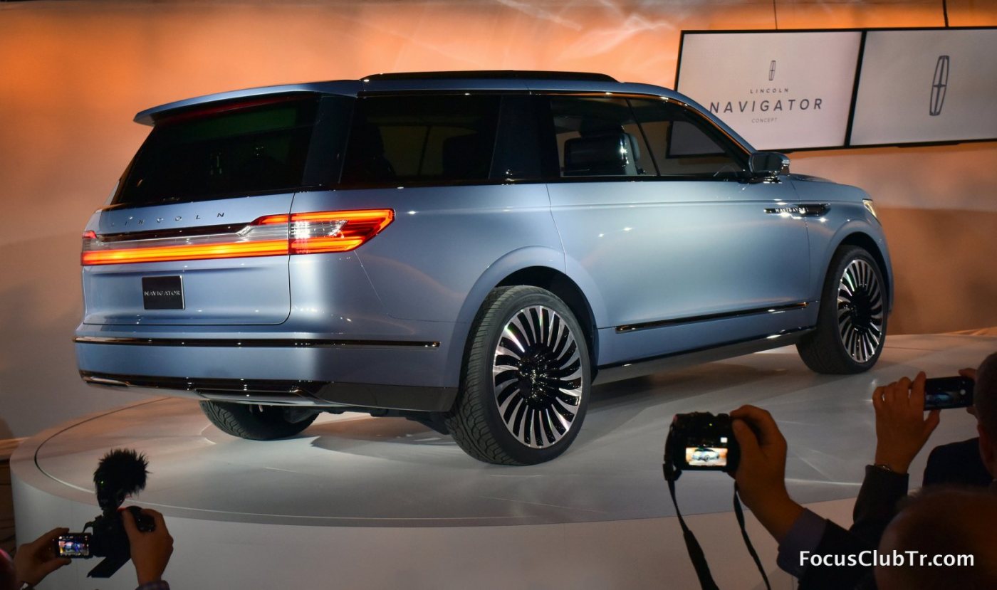 Lincoln Navigator Concept 2.jpg