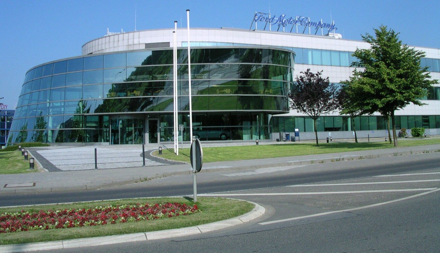 Aachen_Ford-Entwicklungszentrum.jpg