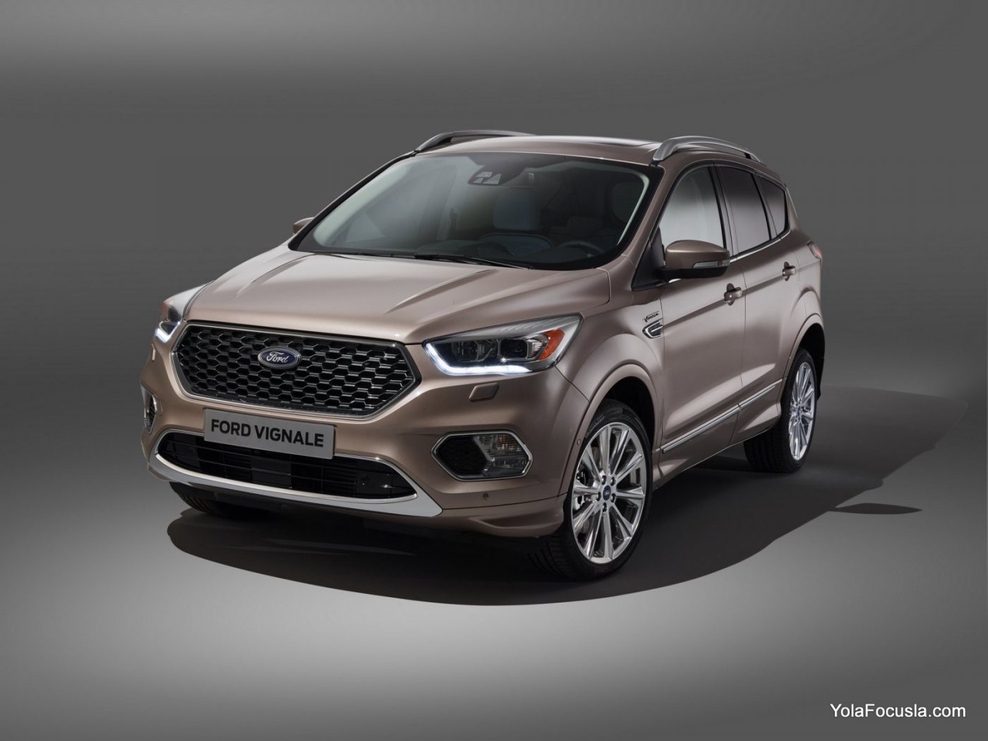 Ford_GW2016-Kuga_05.jpg