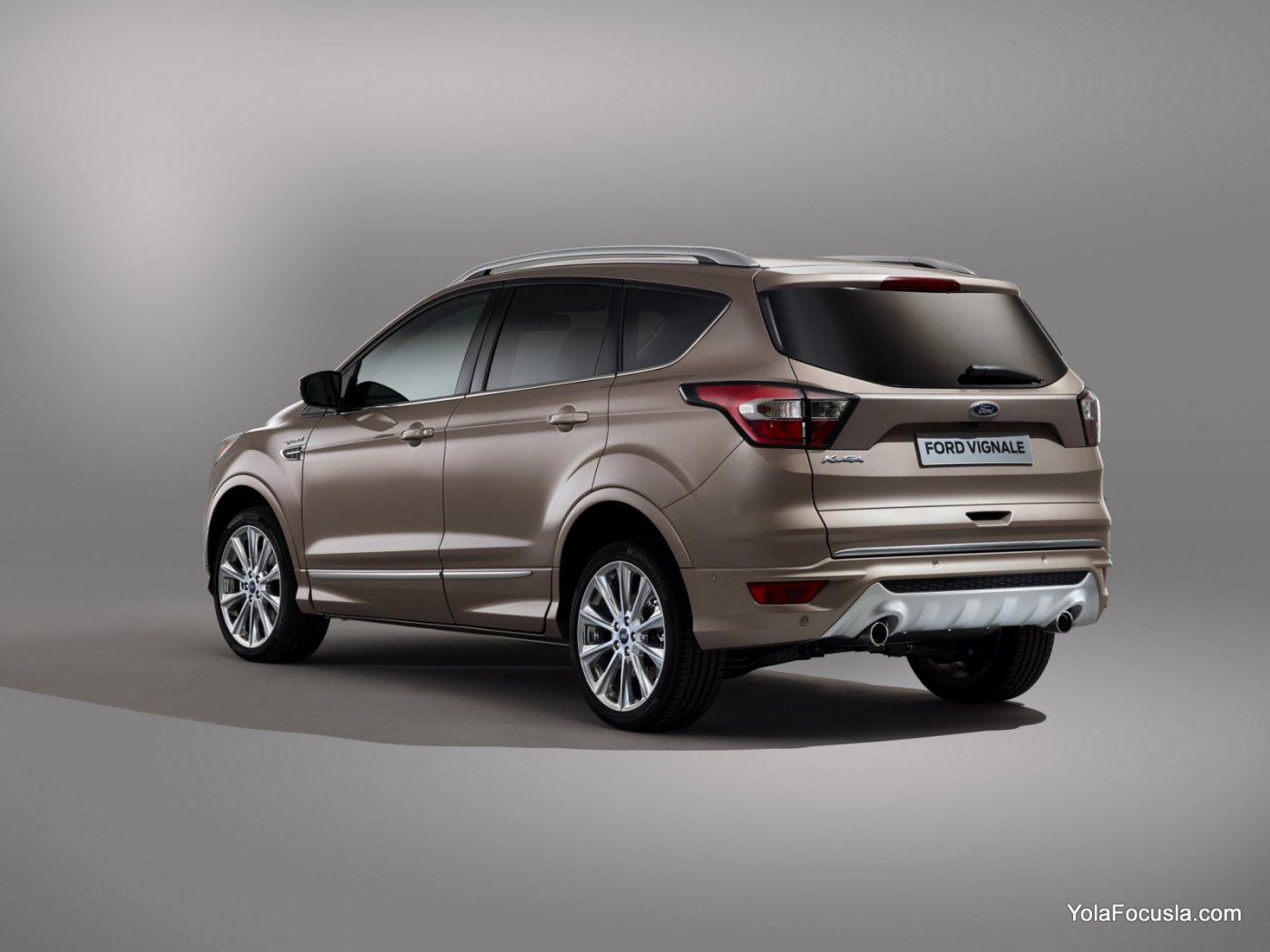 Ford_GW2016-Kuga_07.jpg