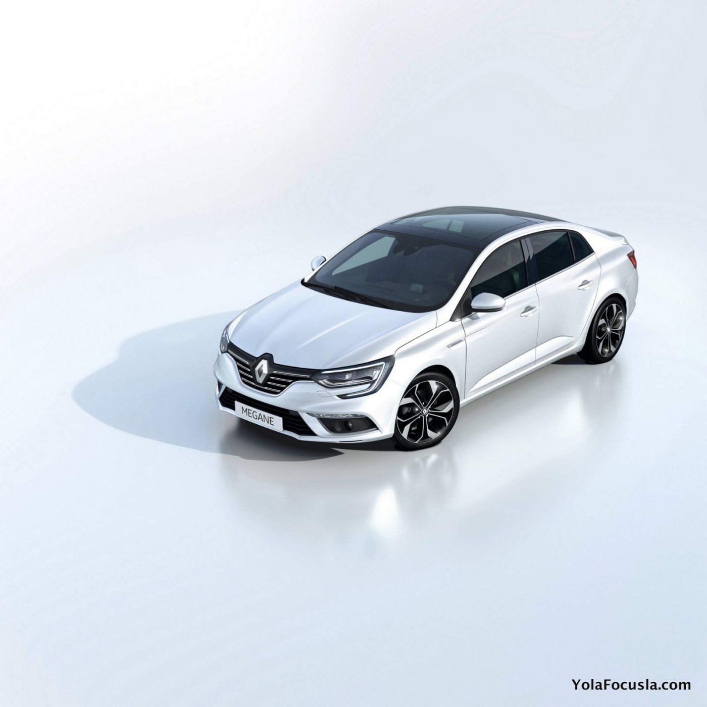 Renault Megane 4 Sedan 4K 6.jpg