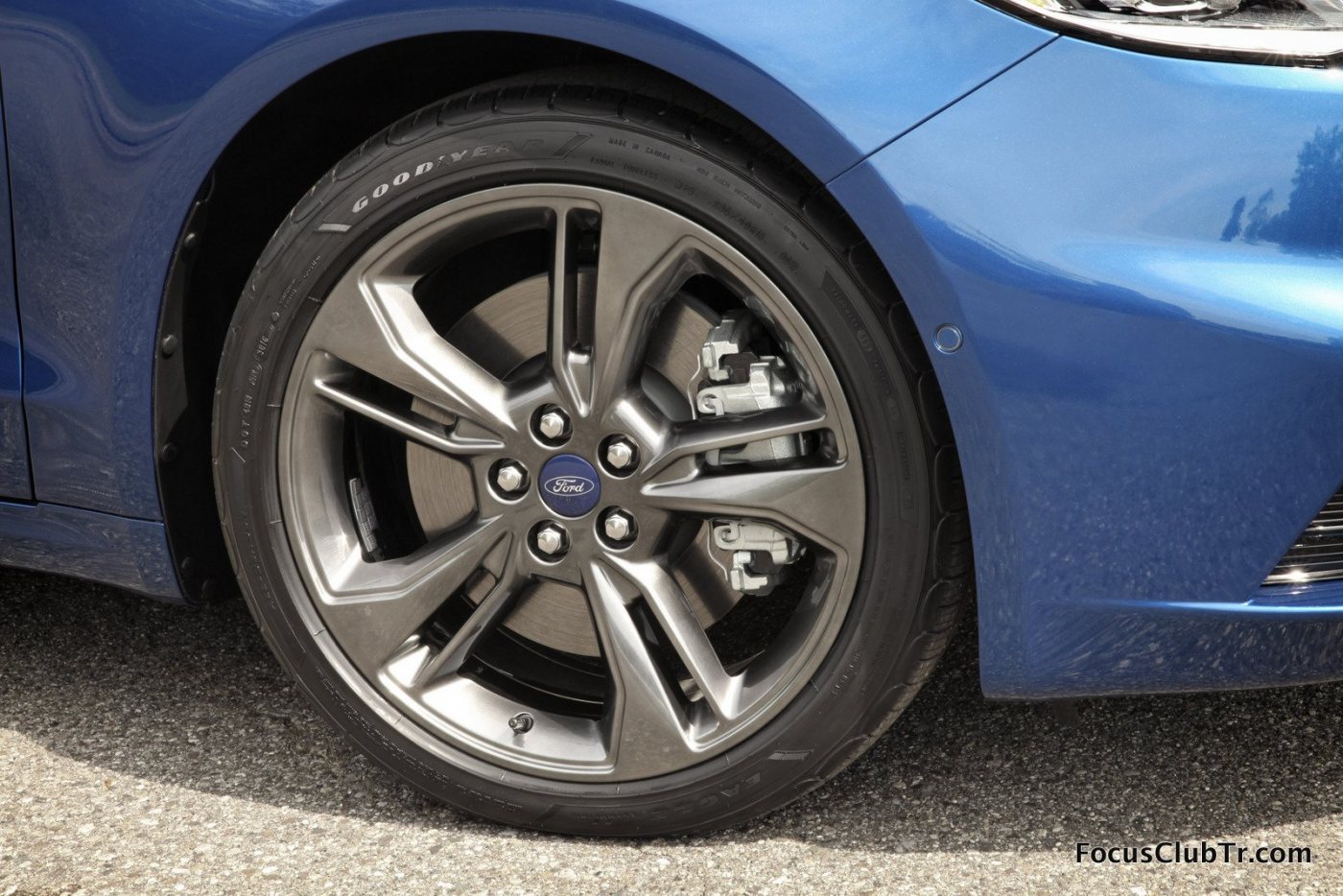 17FusionSport_15_HR.jpg