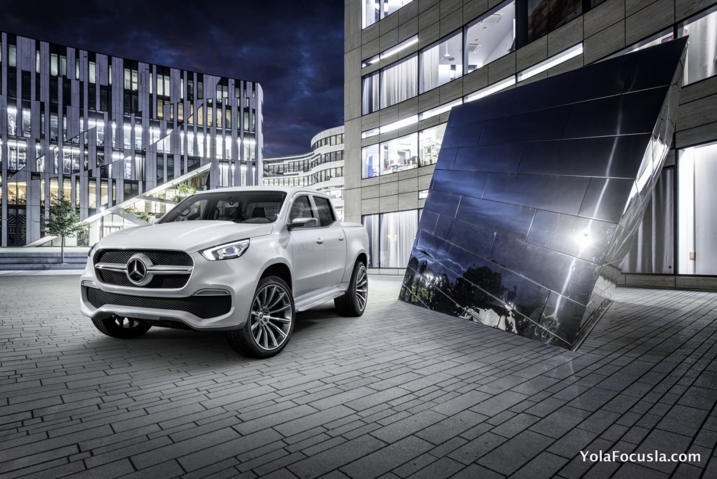 Mercedes Benz Concept X-CLASS 5.jpg