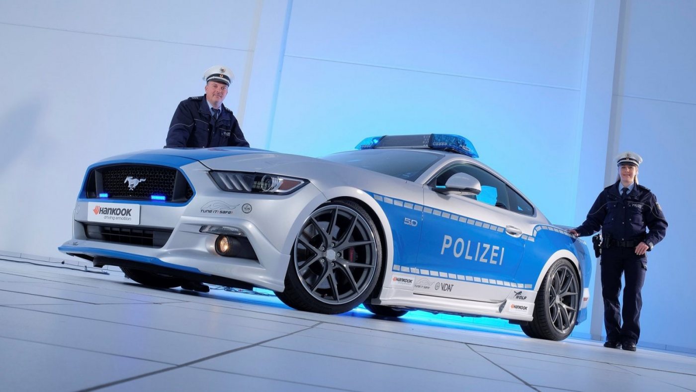 polizei-ford-mustang-gt-tuner-4.jpg