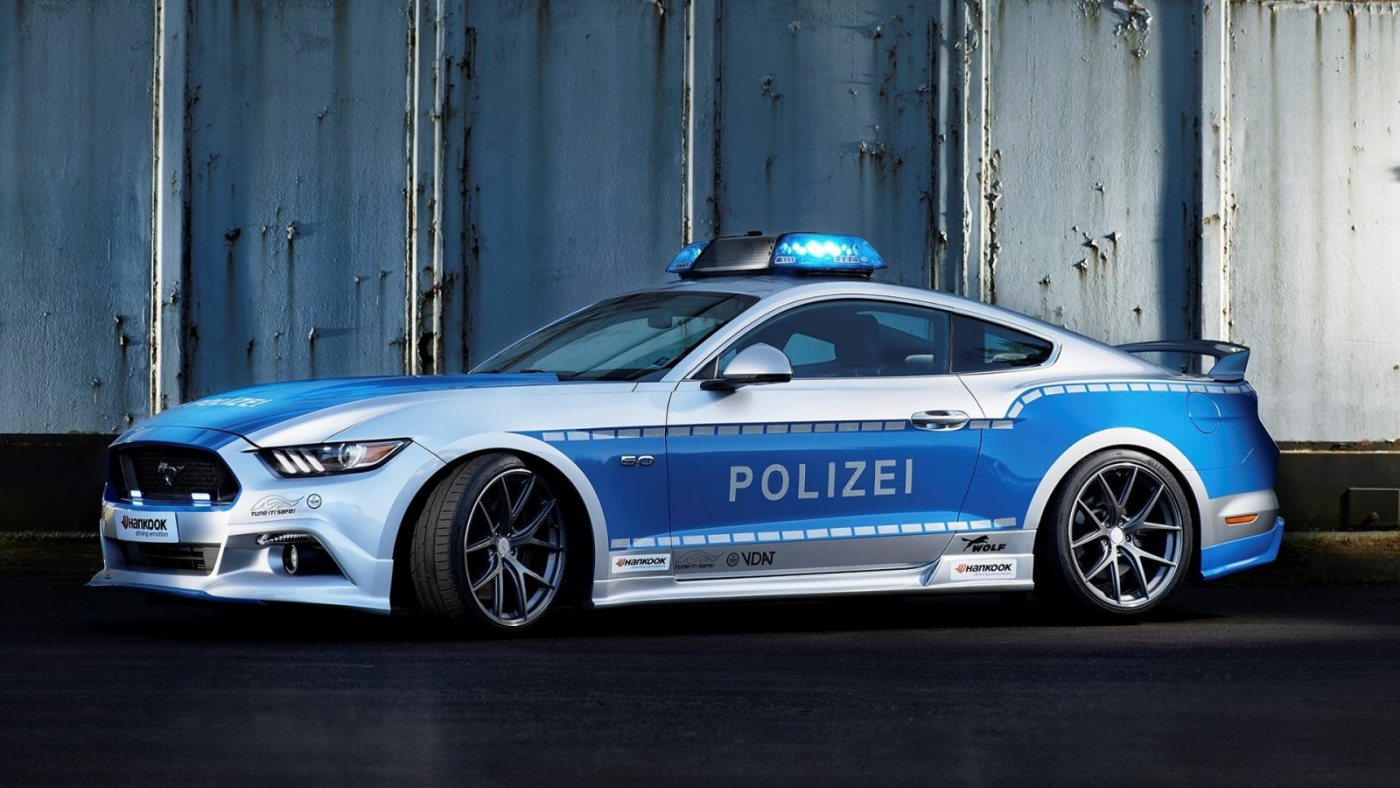 polizei-ford-mustang-gt-tuner-6.jpg