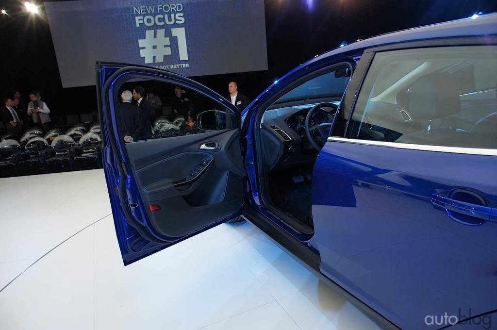 new-ford-focus-2014-18.jpg