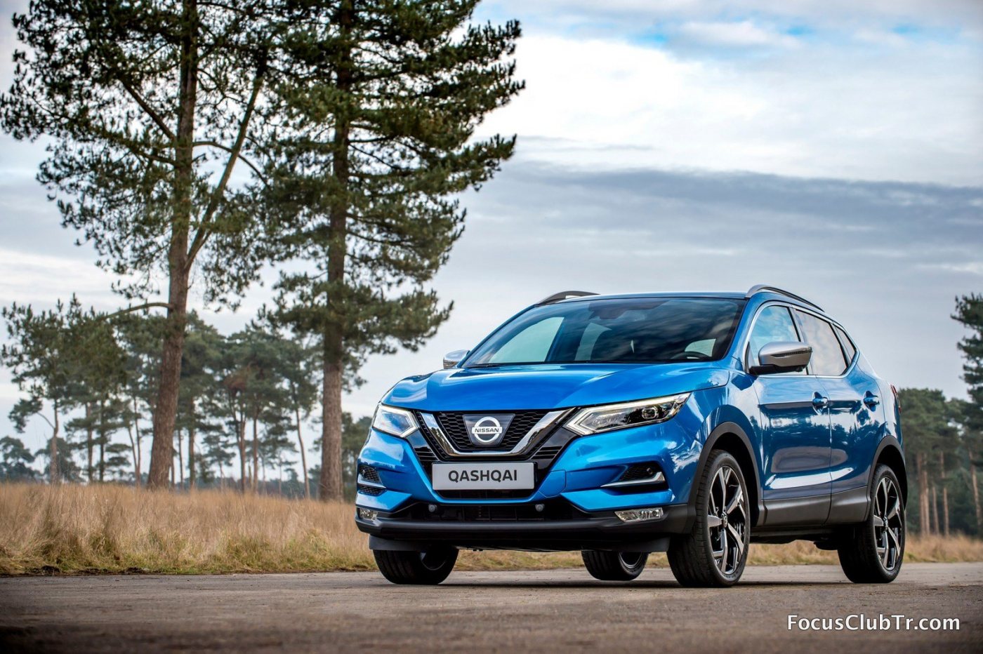 Makyajlı Nissan Qashqai 1.jpg