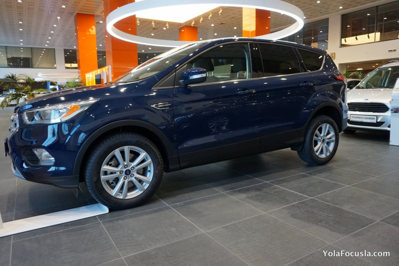 Ford Kuga 2017 Style 6.JPG