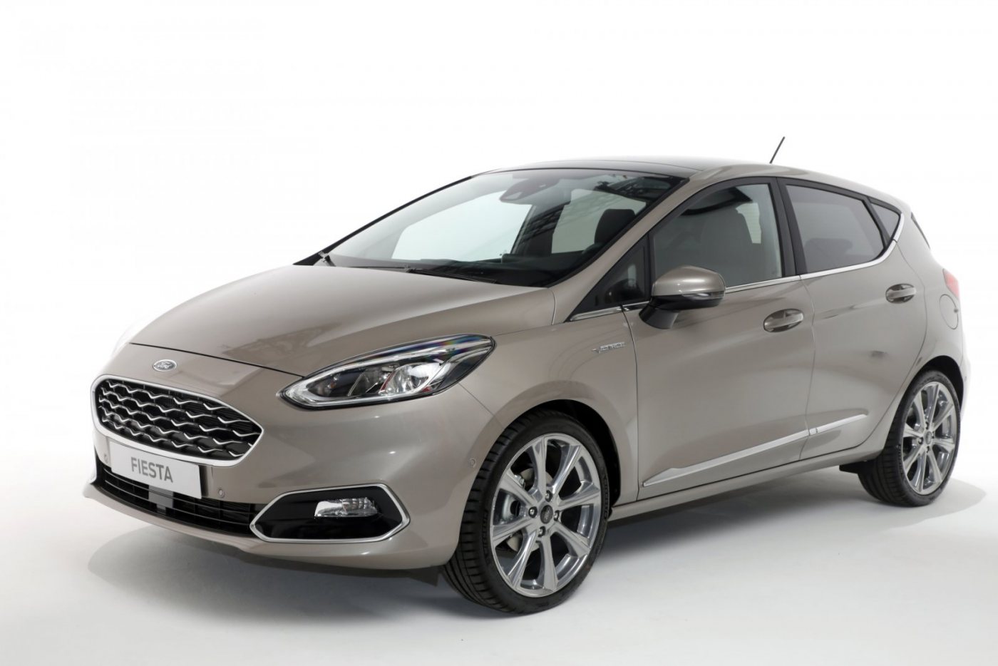 ford-fiesta-vignale-1 (1).jpg