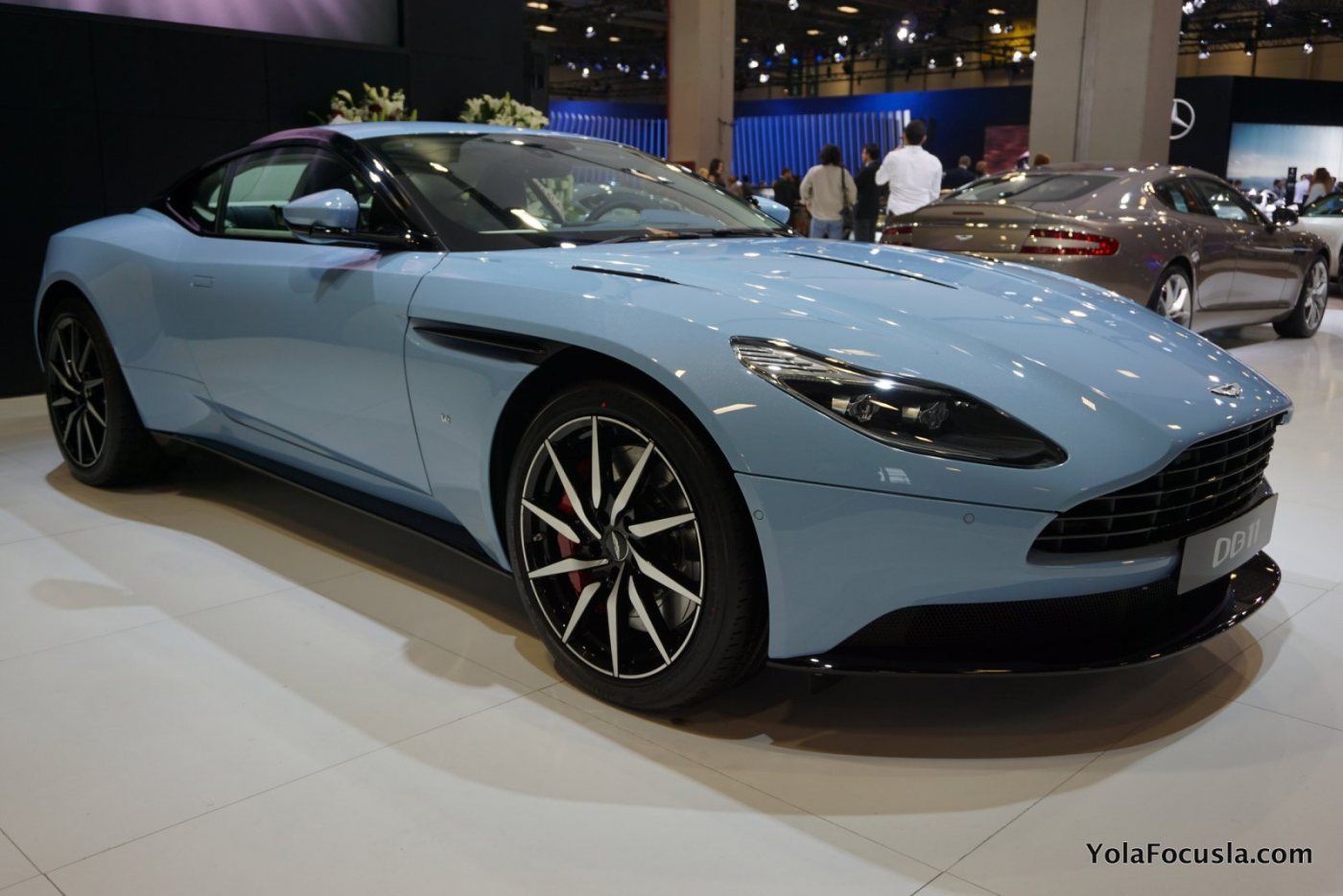 2017_istanbul_AutoShow_AstonMartin 1.JPG