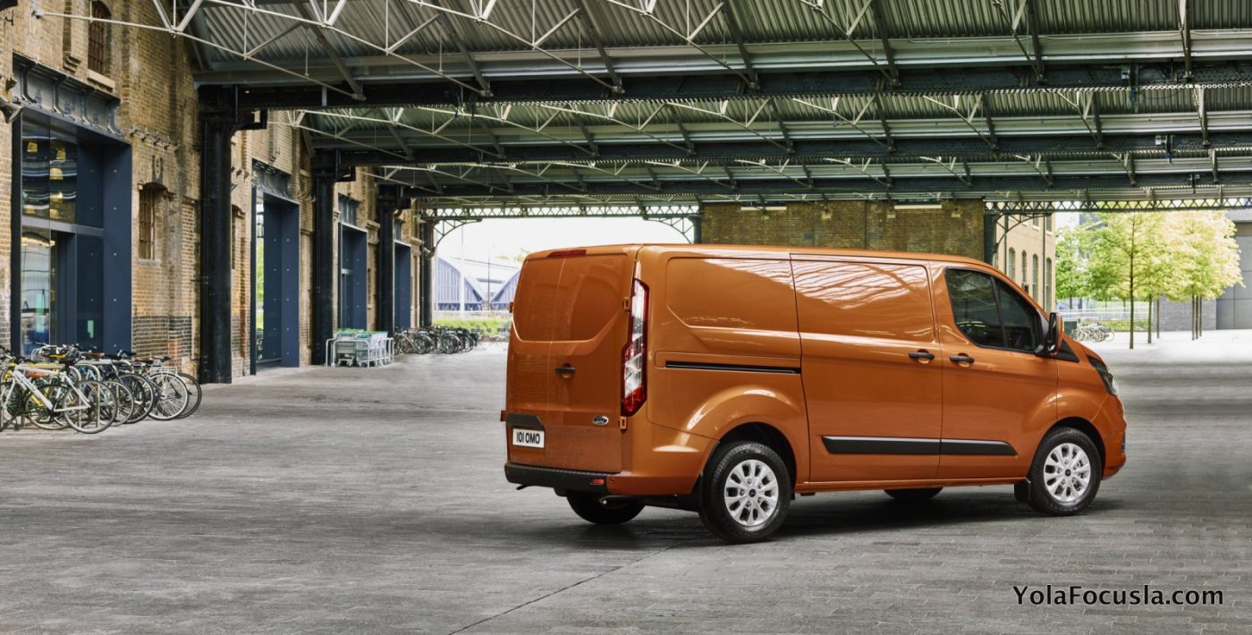 2018_Ford_Transit_Custom_3.jpg