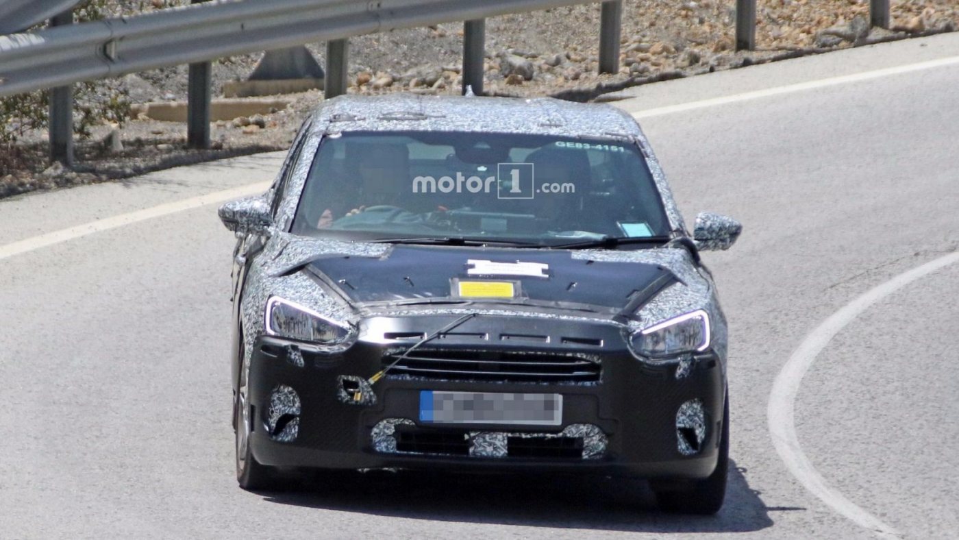 2019-ford-focus-sedan-spy-photo_6.jpg