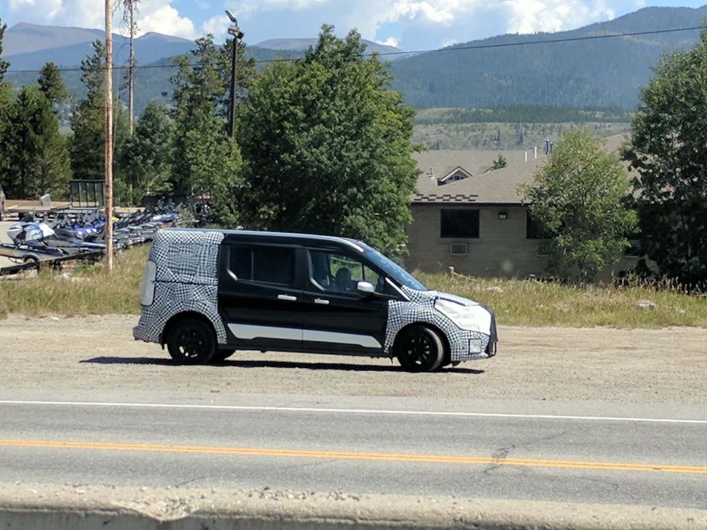 ford-transit-connect-2019-spy-shots.jpg