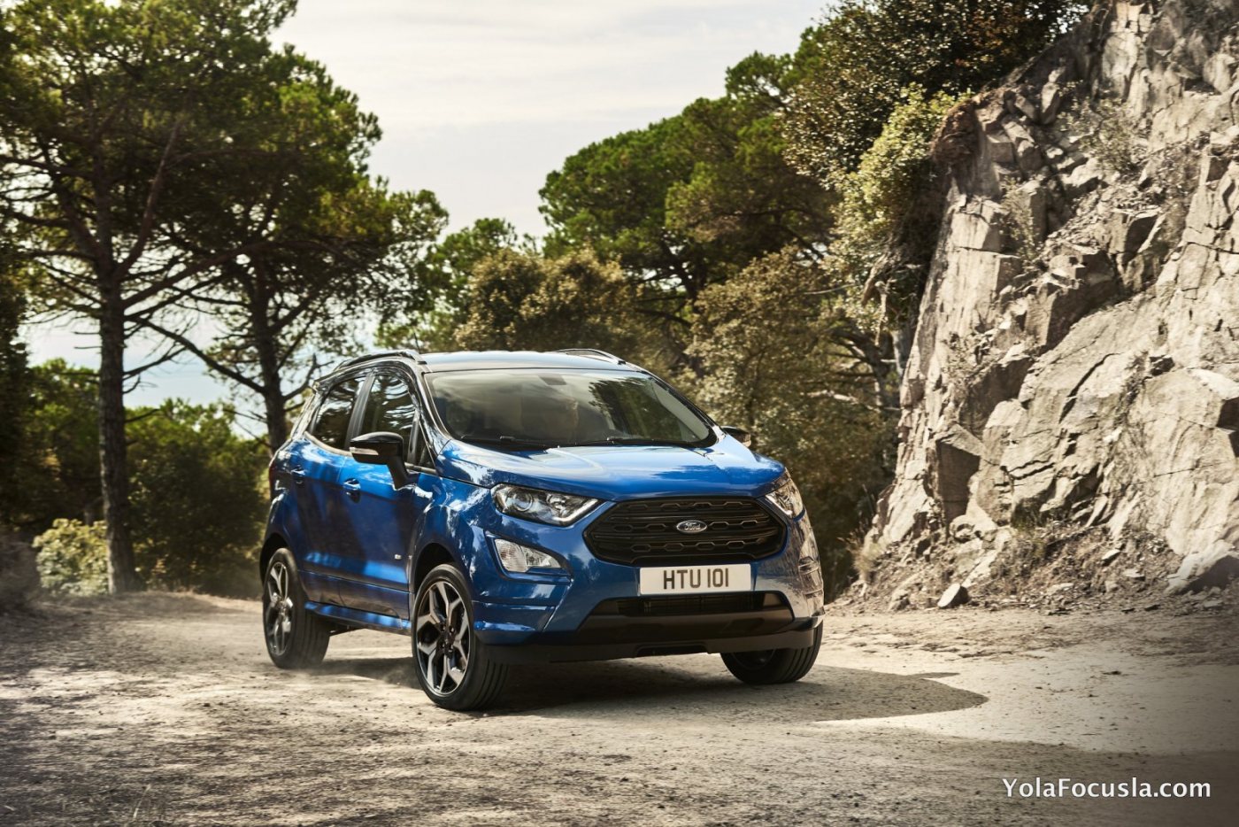 2017_Ford_EcoSport_8.jpg