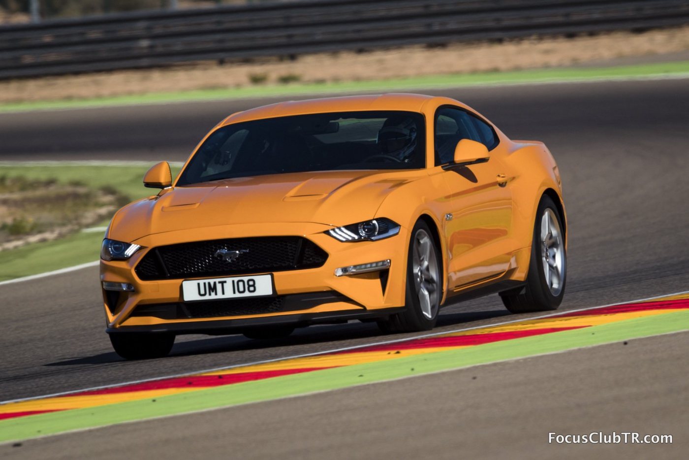 084_Ford_Motorland.jpg