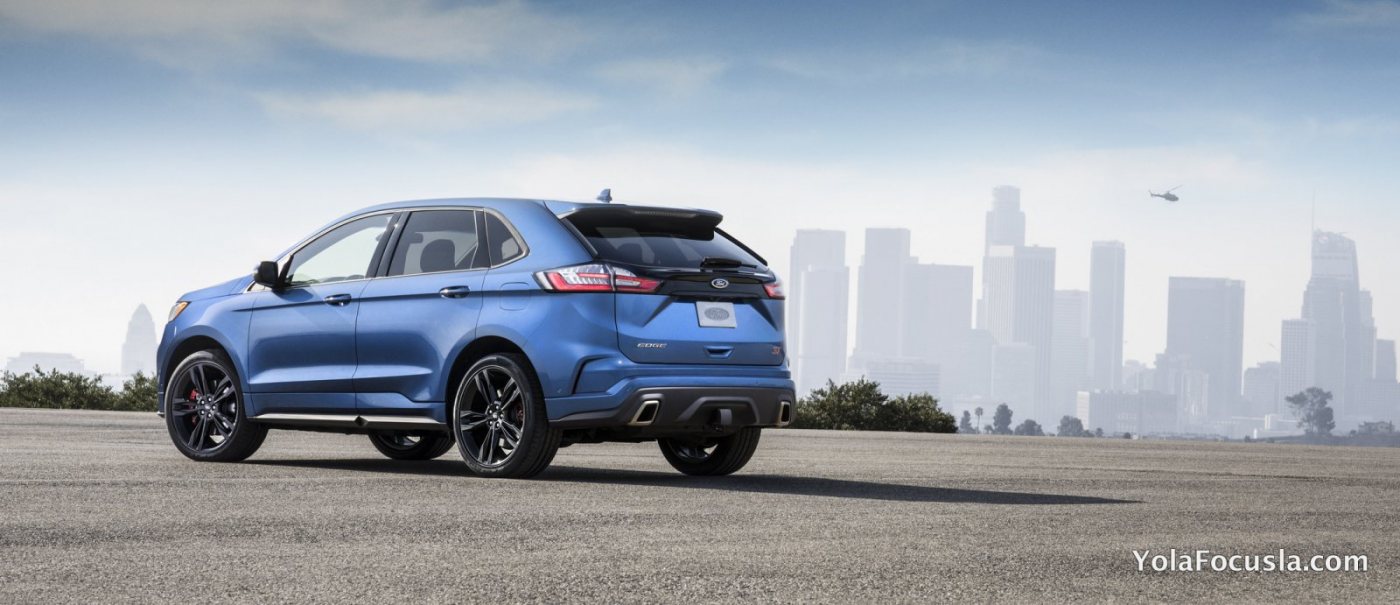 2019 Ford Edge ST_3.jpg