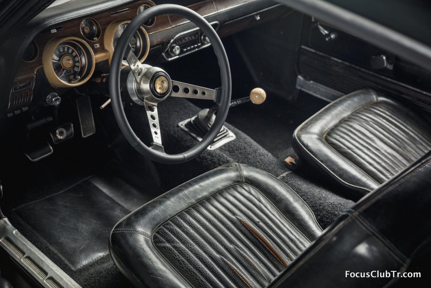 Original-1968-Mustang-Bullitt-interior-1.jpg