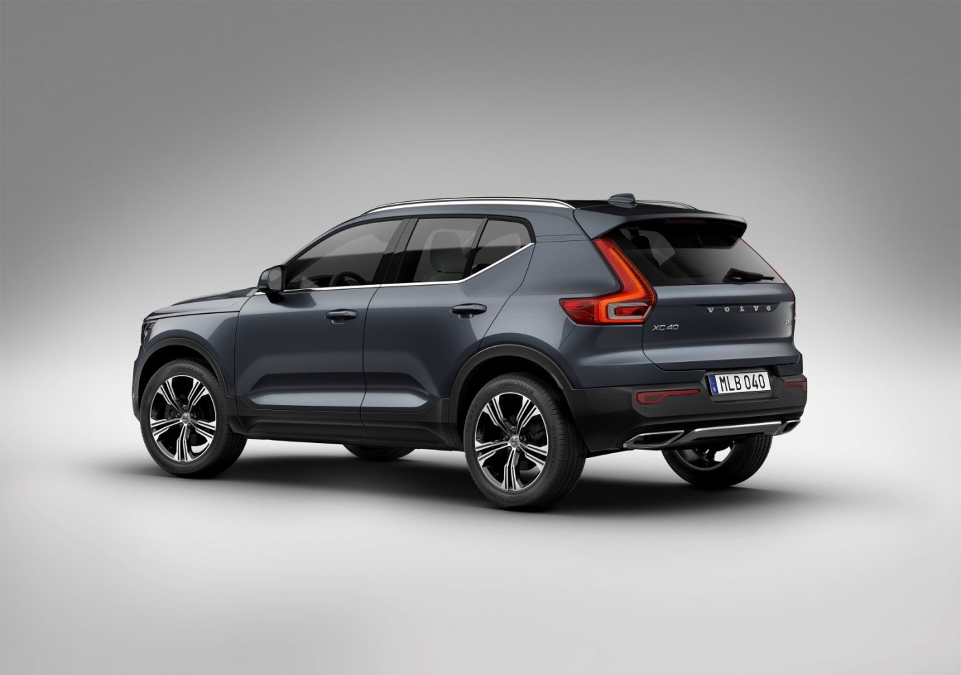 223203_New Volvo XC40 - exterior.jpg