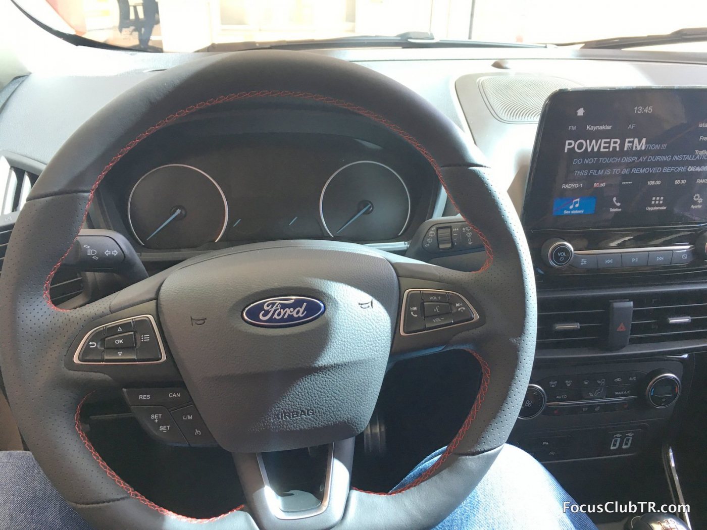2018 Ford EcoSport TR_1.JPG