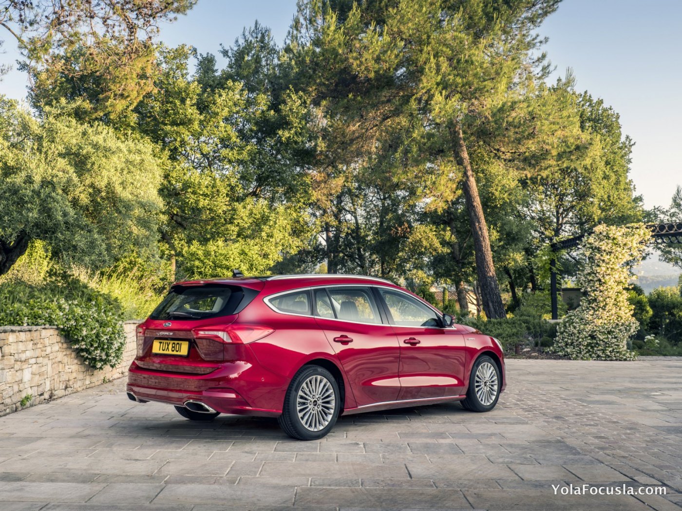 2018_FORD_FOCUS_VIGNALE_4.jpg