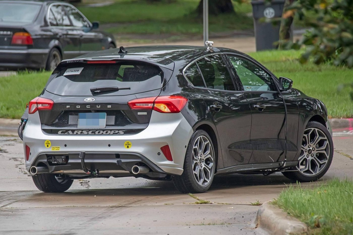 ec2b6c10-2019-ford-focus-st-spy-shots-11.jpg