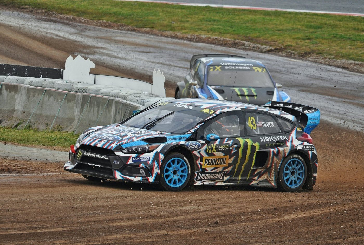 Ken_Block-Ford_Focus_RS_(1).thumb.jpg.c0dfae4a915594b52d01961a2f1400ce.jpg