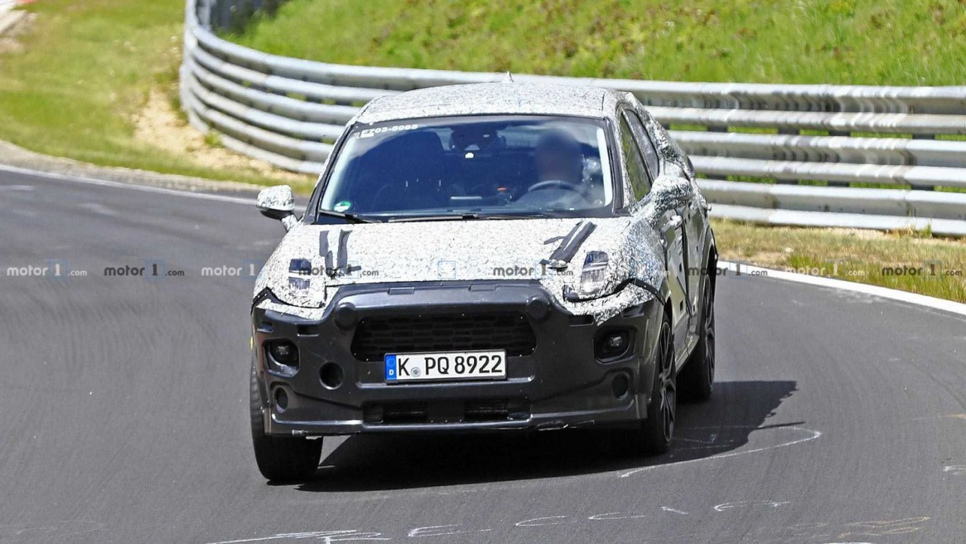 ford-puma-st-spy-shots.jpg